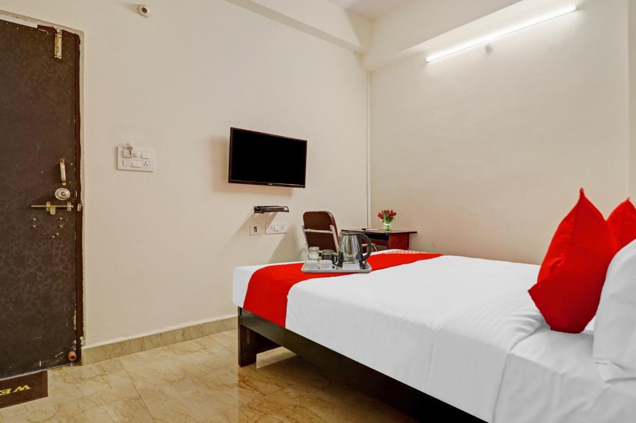 Oyo Happy Stay Hotels 海得拉巴 外观 照片