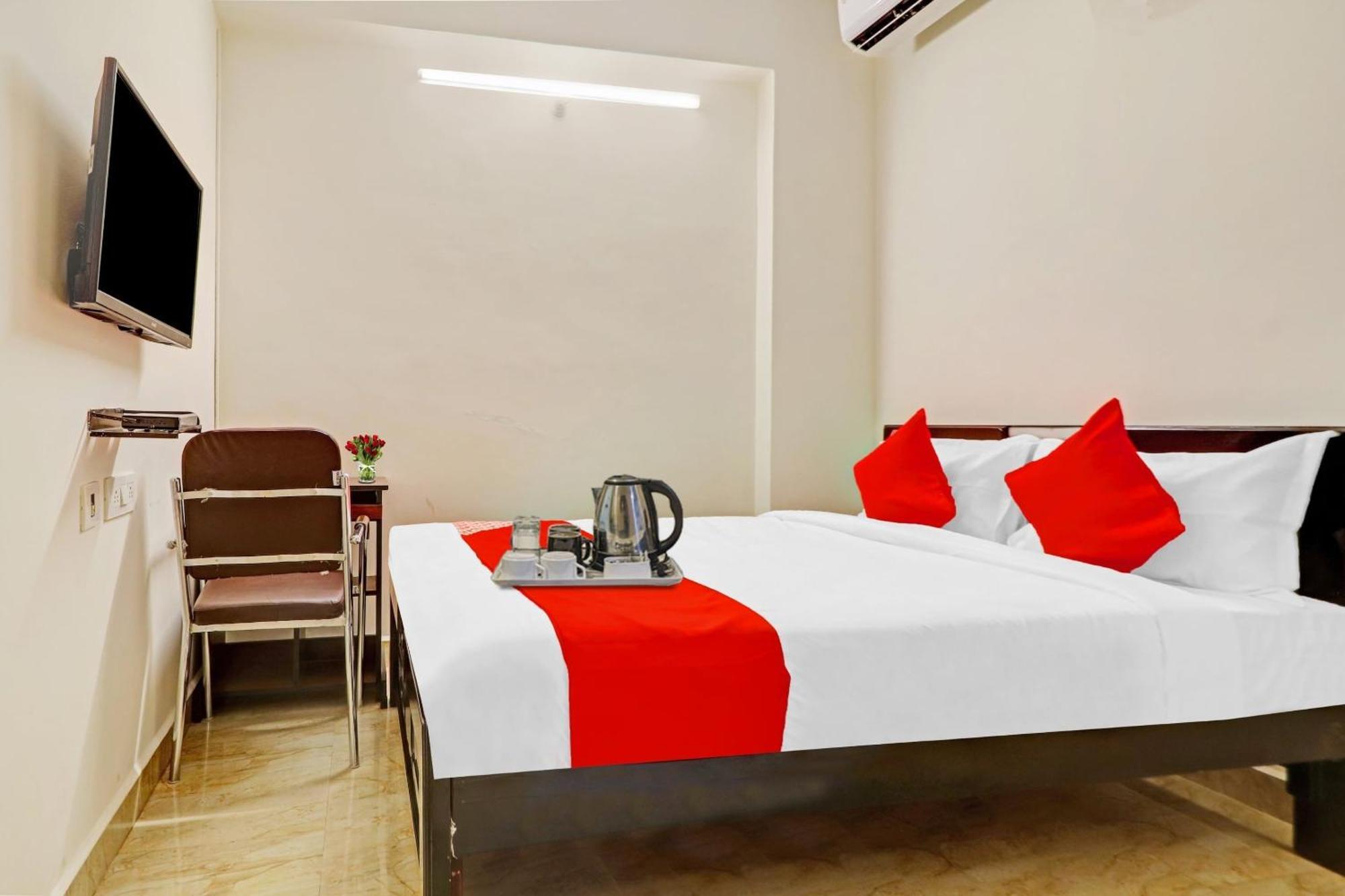 Oyo Happy Stay Hotels 海得拉巴 外观 照片